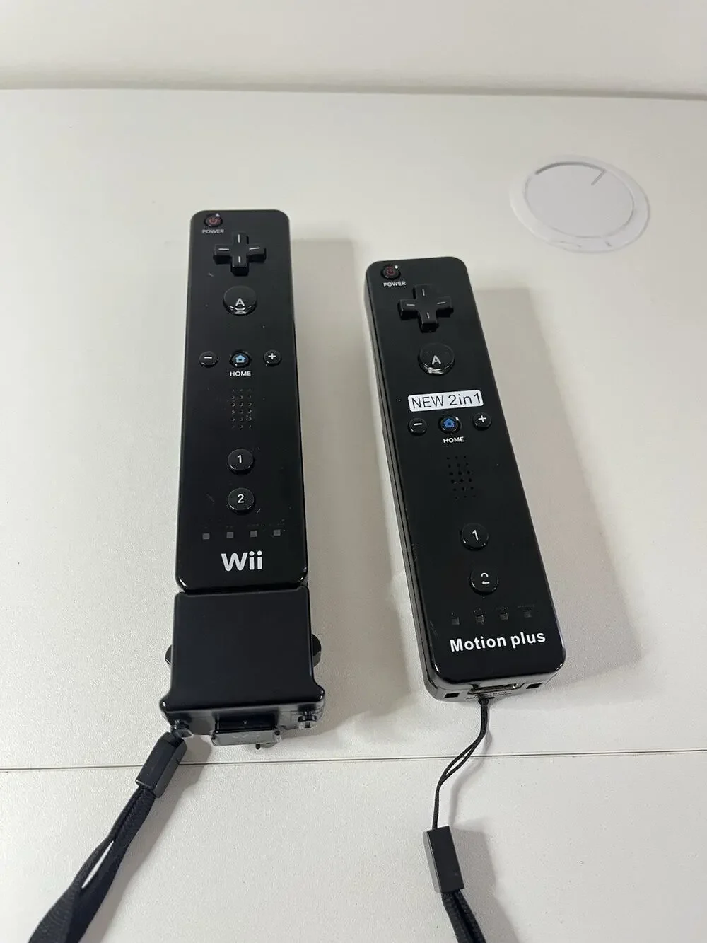 Nintendo Wii / Wii U Remote MotionPlus 2 In 1 Controller Black Lot Of 2 (1 OEM)
